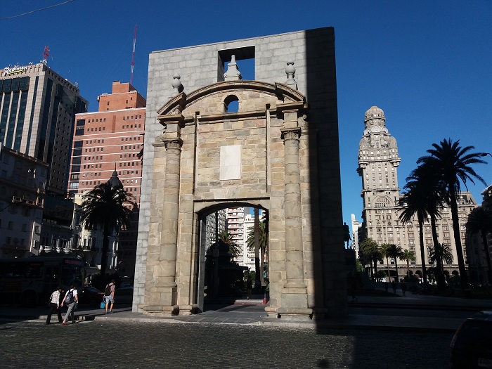 Puerta de la Ciudadela Montevidéu